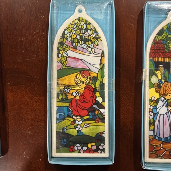 1989 ENESCO PRECIOUS MOMENTS COLLECTORS   SET OF 7 STAINED GLASS ORNAMENTS - Picture 5 of 16